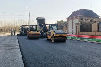 通车在即!滕州城区这条道路沥青路面铺筑完成!